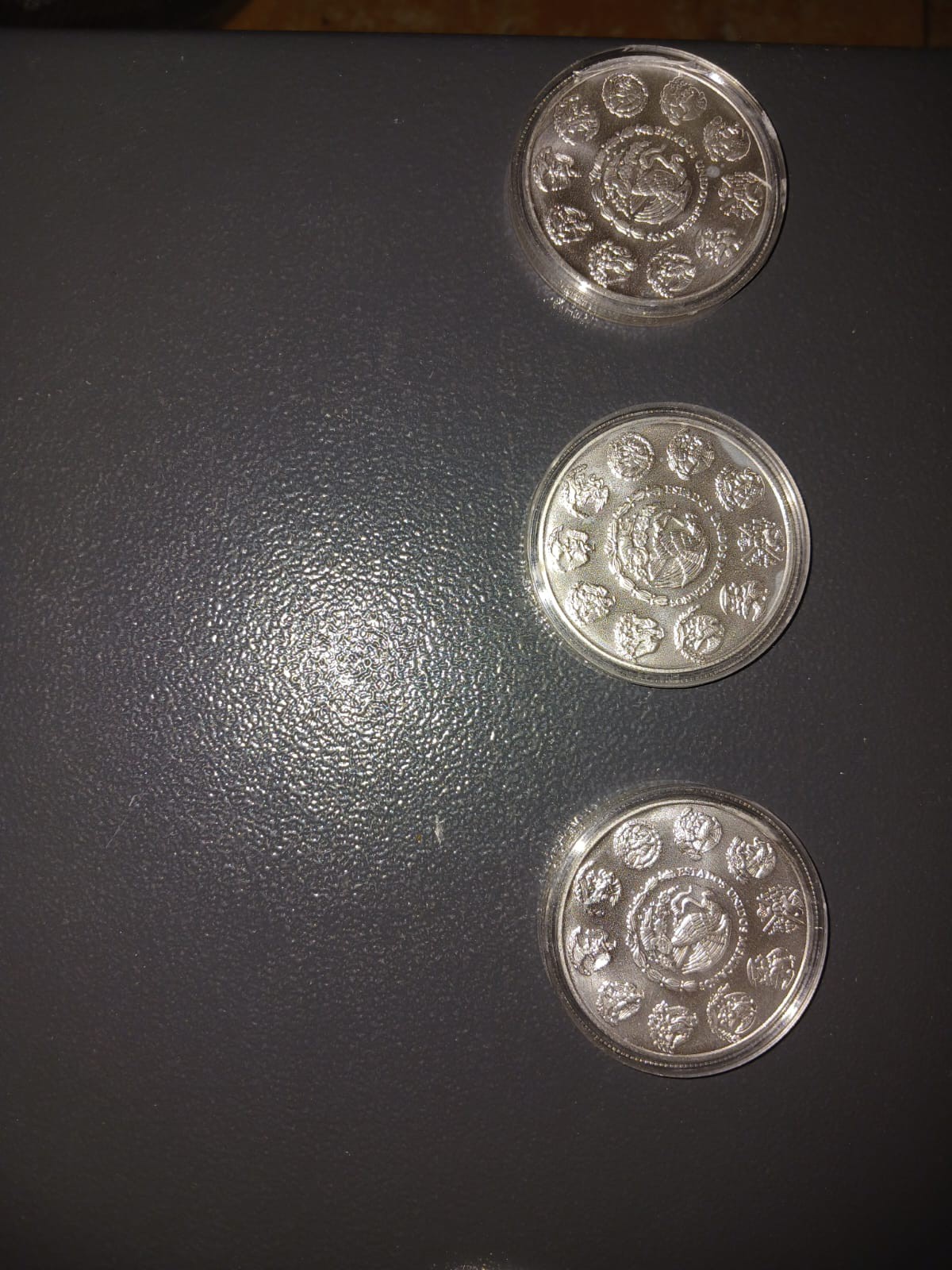 Lote 3 monedas onzas Plata Pura Libertad ley .999 Nuevas Sin Circular image number null