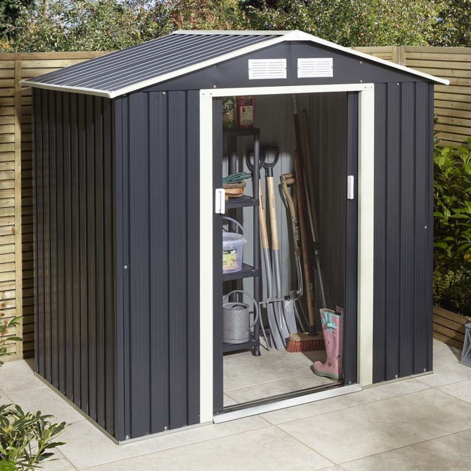 Bodega Cobertizo Exterior Ironclad de Metal 213 x 195 x 131 cm Color Gris Oscuro image number null