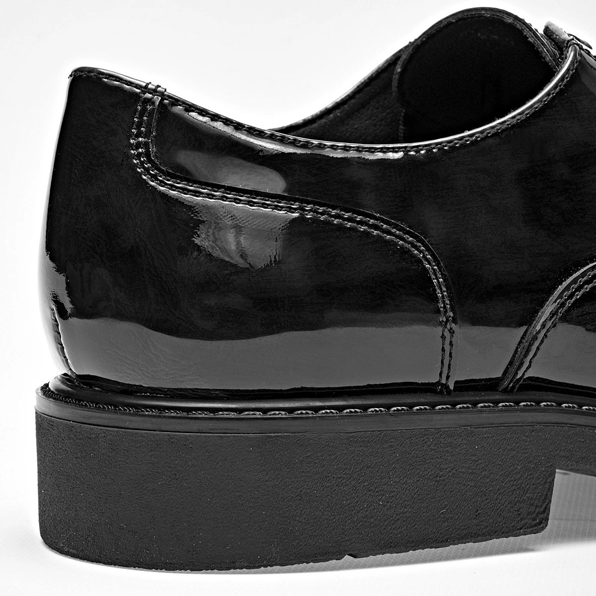 ZAPATO VESTIR Mariscal HOMBRE EN COLOR NEGRO CHAROL 9080 image number null