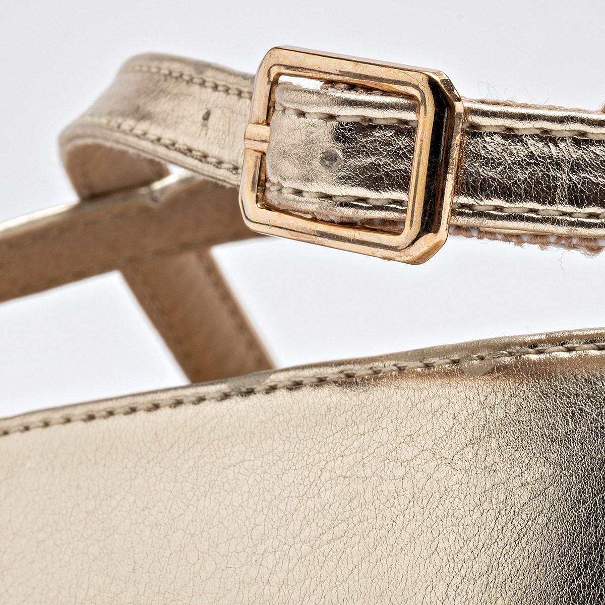 ZAPATO FLATS Tropicana MUJER TR461014 COLOR ORO image number null