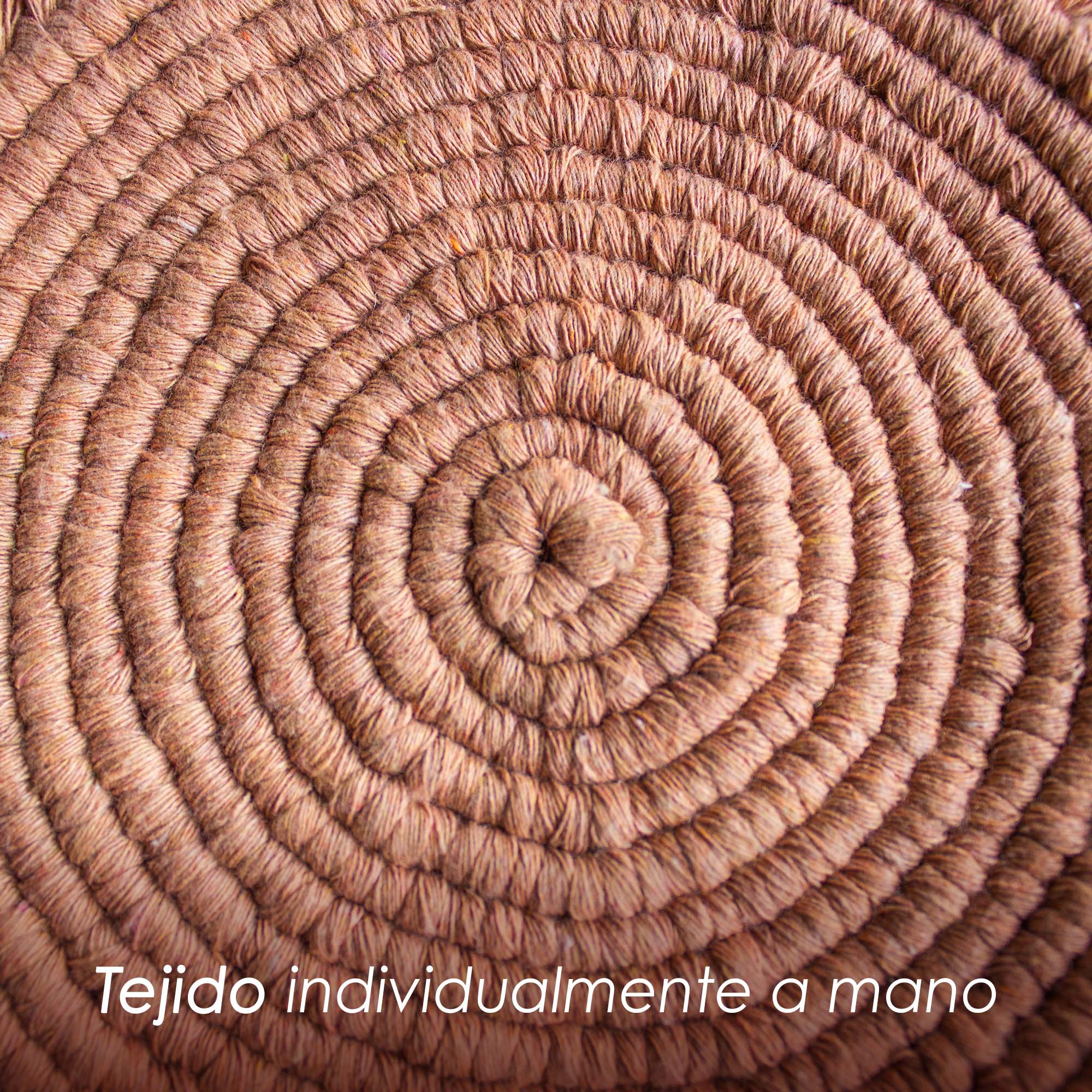 Ilios Innova | Paquete de 4 manteles estilo boho macram&eacute;, decorativos para m&uacute;ltiples espacios, 25 y 35 cm de di&aacute;metro. image number null