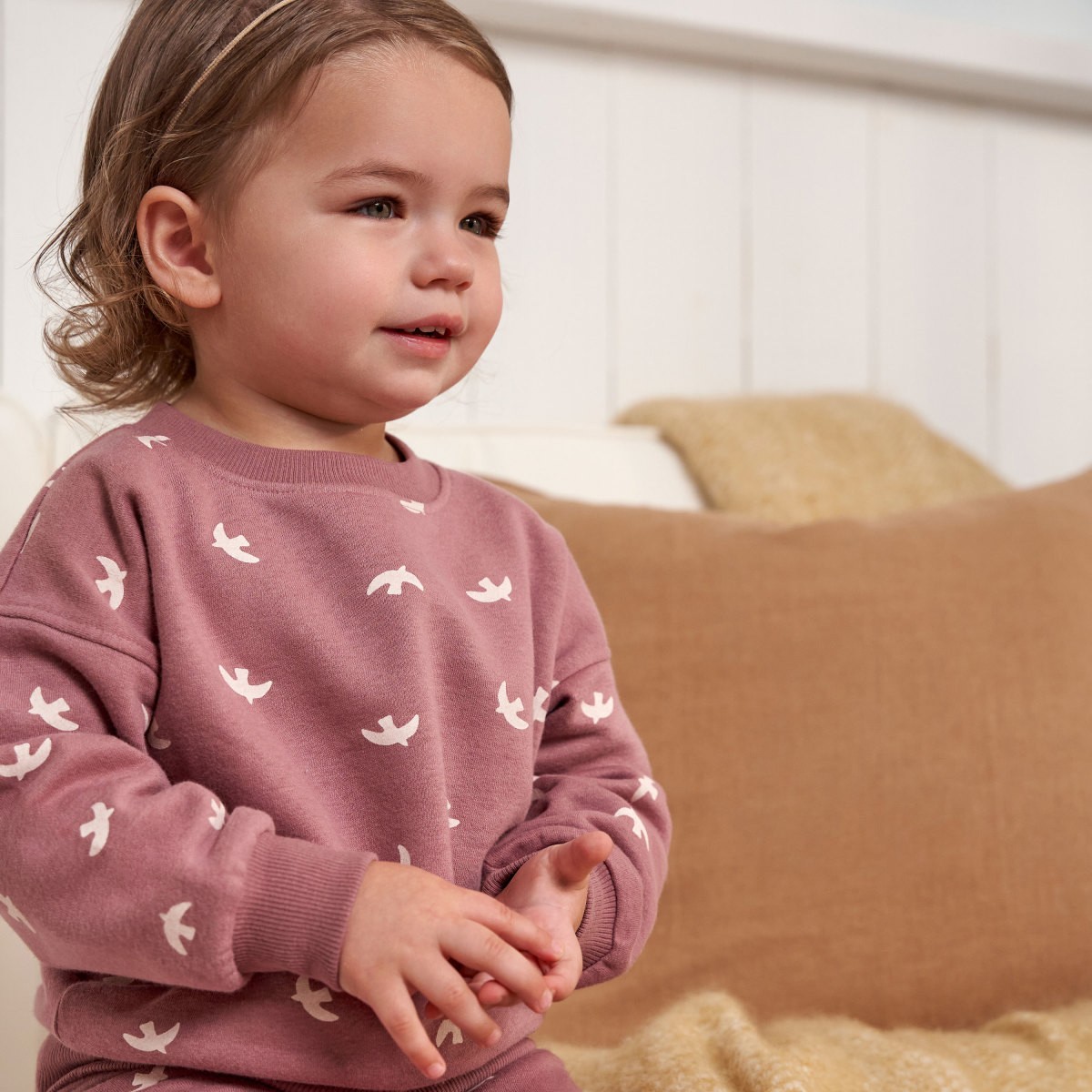 Conjunto Gerber ni&ntilde;a sudadera y pantal&oacute;n c&oacute;modo rosa image number null