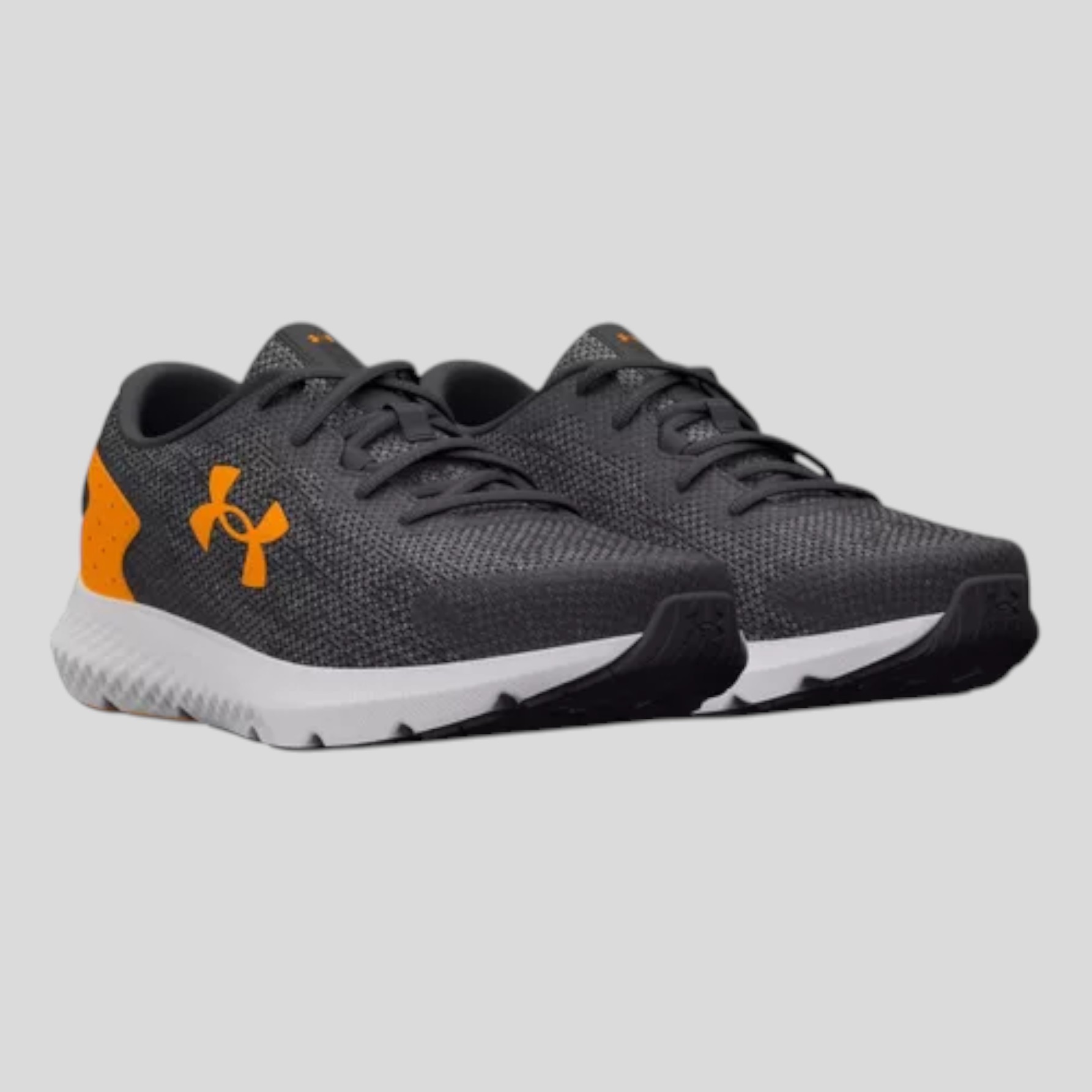 Tenis Under Armour Hombre Correr Rogue 3 Knit 3026140104 Gris Oscuro 27 Mx image number null