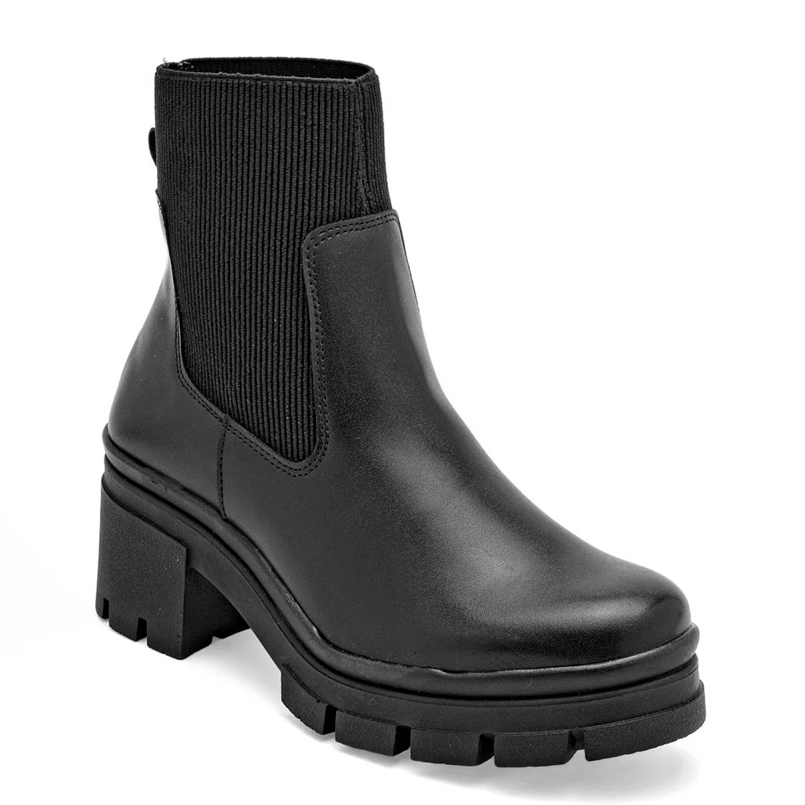 BOTA CON ELASTICO Y PLATAFORMA de Green love Para Mujer Negro 93151 T7 image number null
