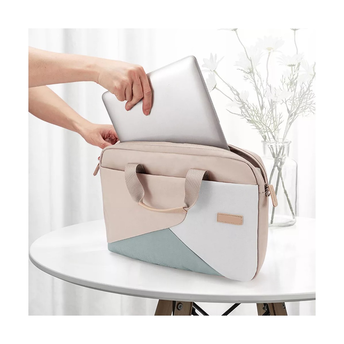 Bolsa De Viaje Para Port&aacute;til Para Mujer image number null