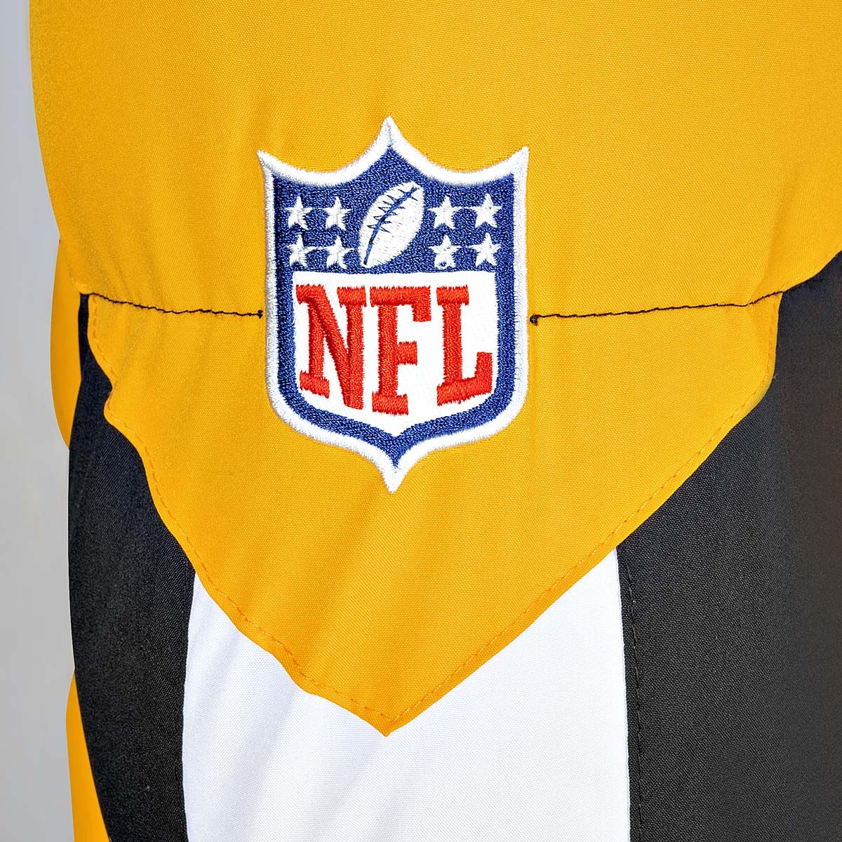 ROPA CHAMARRA INVERNAL HOMBRE NFL ZIPOREX Pittsburgh Steelers NEGRO AMARILLO image number null