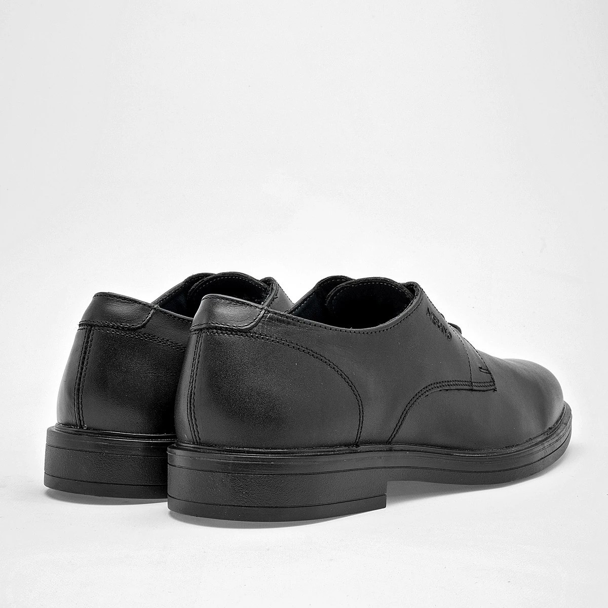 ZAPATO CASUAL Merano HOMBRE EN COLOR NEGRO 44040 image number null