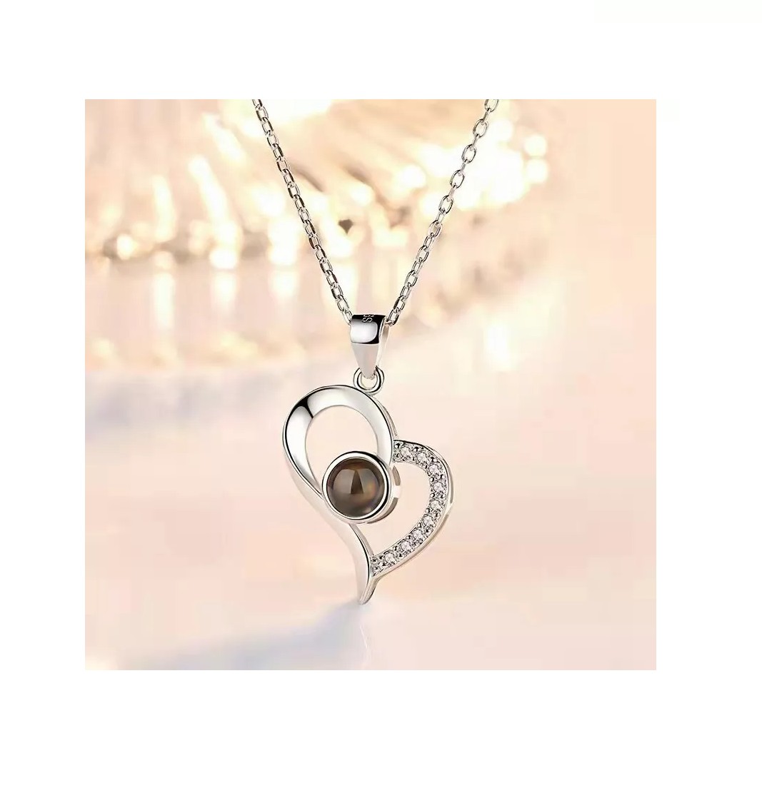Rosa Eterna Real Preservada + Collar Te Amo En 100 Idiomas Estuche Negro image number null