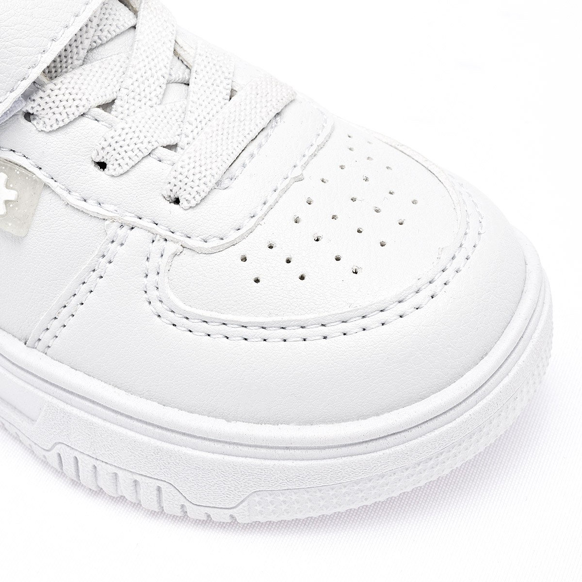TENIS URBANO Moramora NI&Ntilde;O EN COLOR BLANCO ROBIN image number null