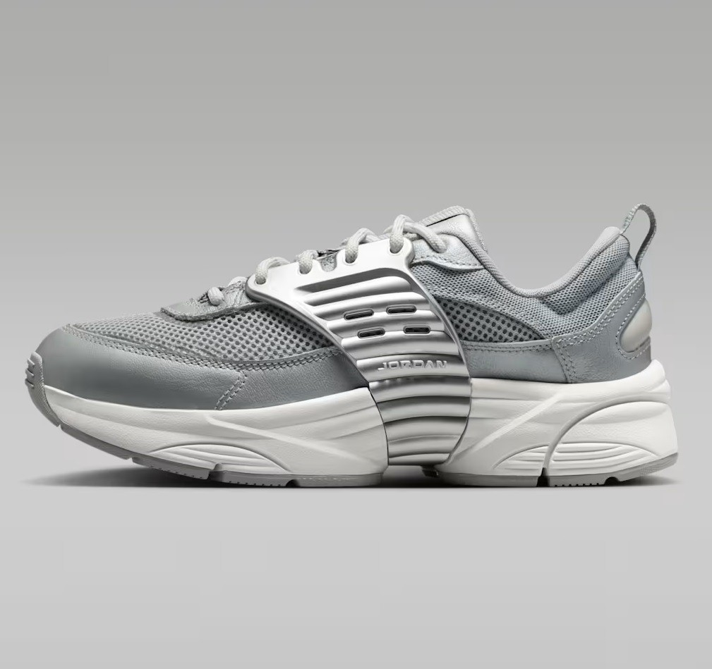 Tenis Jordan Trunner O/S Gris/plata Mujer Tallas #22.5 al #26 image number null