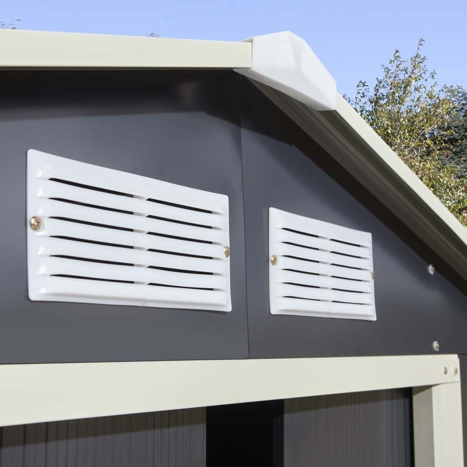 Bodega Cobertizo Exterior Ironclad de Metal 213 x 195 x 131 cm Color Gris Oscuro image number null