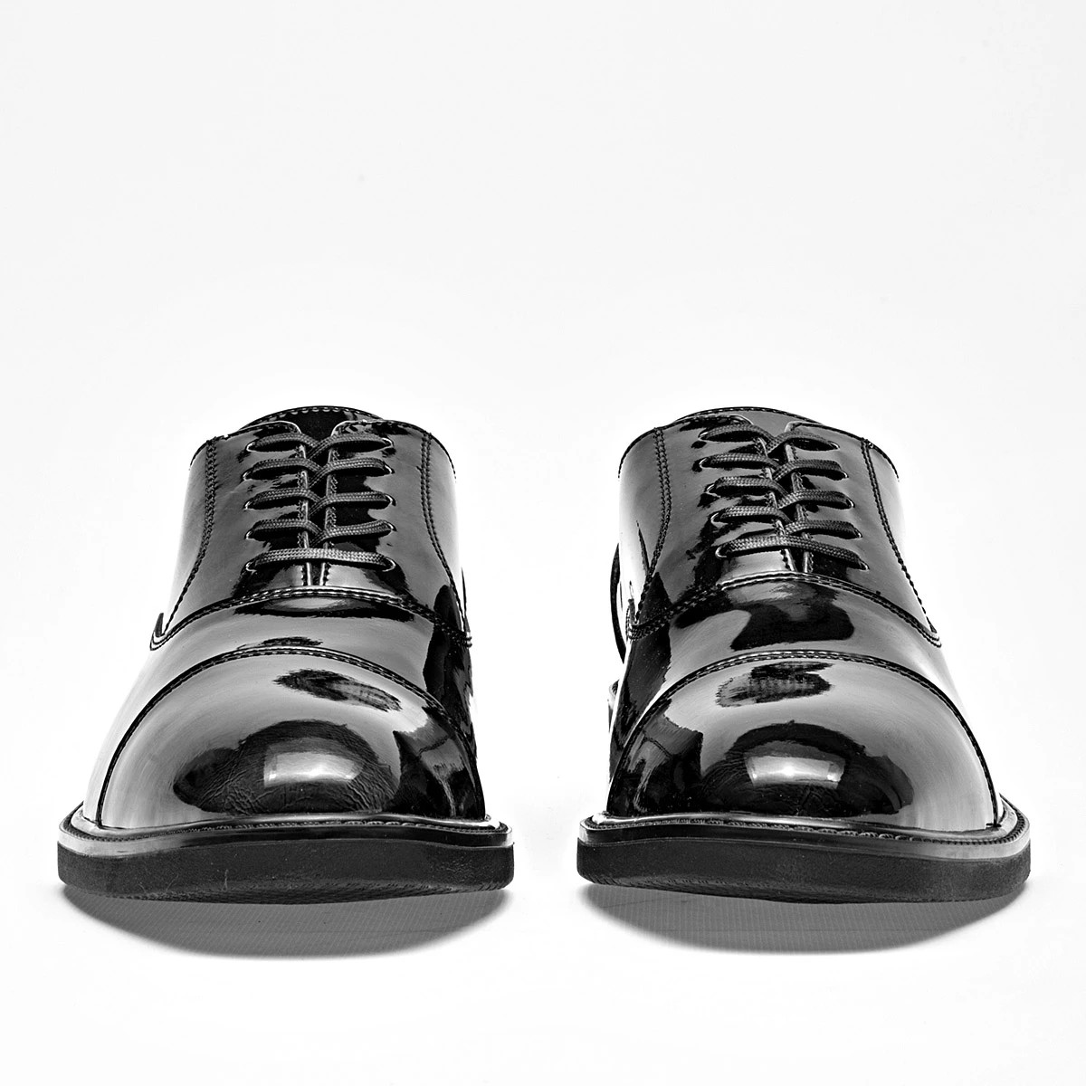 ZAPATO VESTIR Mariscal HOMBRE EN COLOR NEGRO CHAROL 9080 image number null