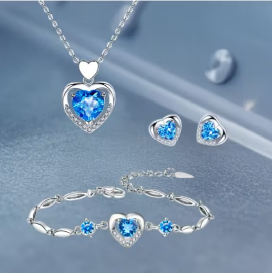 Juego De Dije Con Collar De Coraz&oacute;n image number null