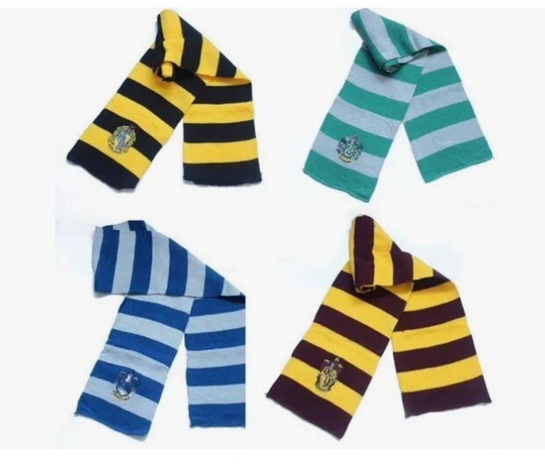 Bufandas Harry Potter Hogwarts Bordado color amarillo image number null