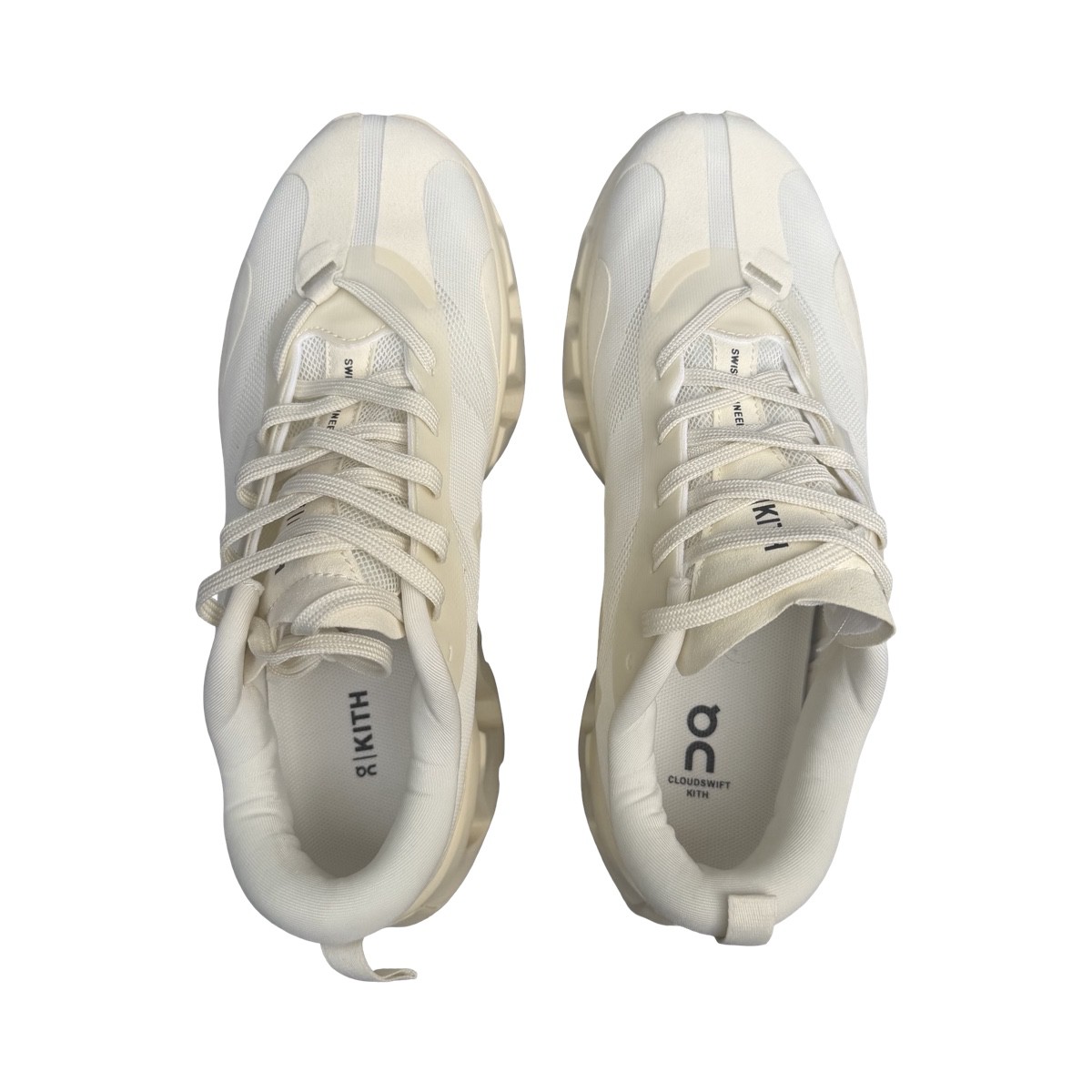 Tenis On Cloud K-Tech 1 Kith Tofu Sea Moos color blancos/hueso image number null