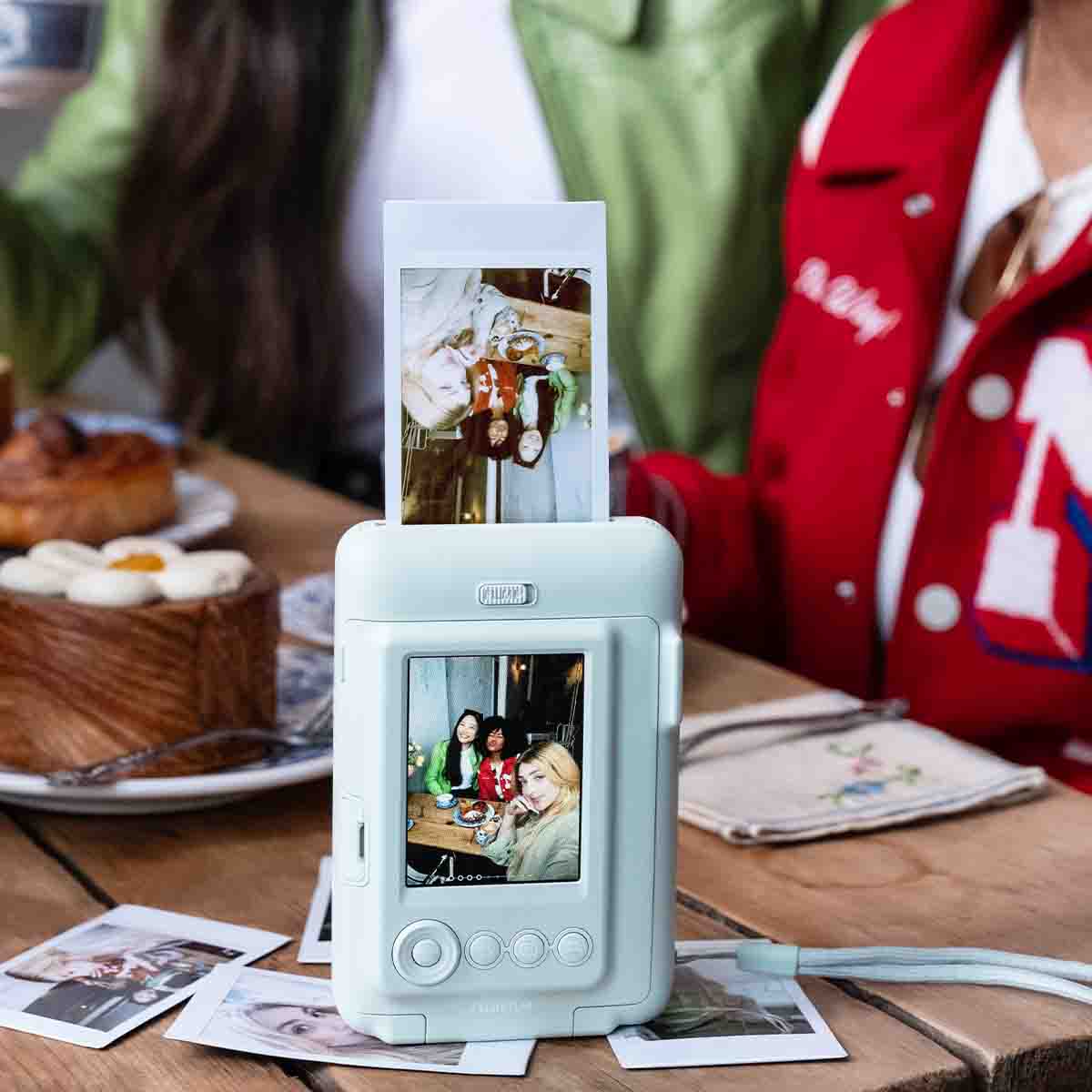 C&aacute;mara Fujifilm Instax Mini Liplay Verde image number null