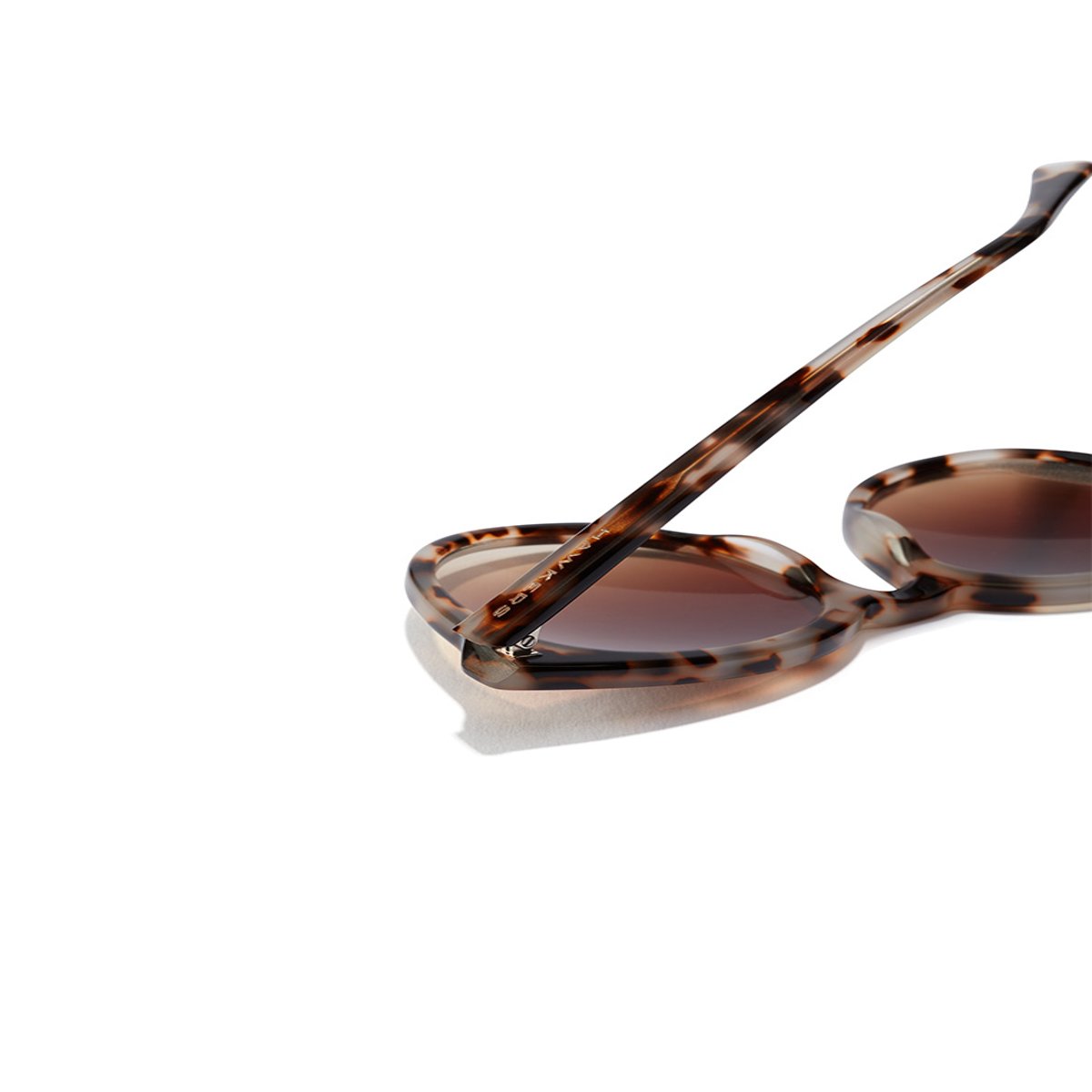 Lentes De Sol Resort Leo Brown  Hawkers image number null
