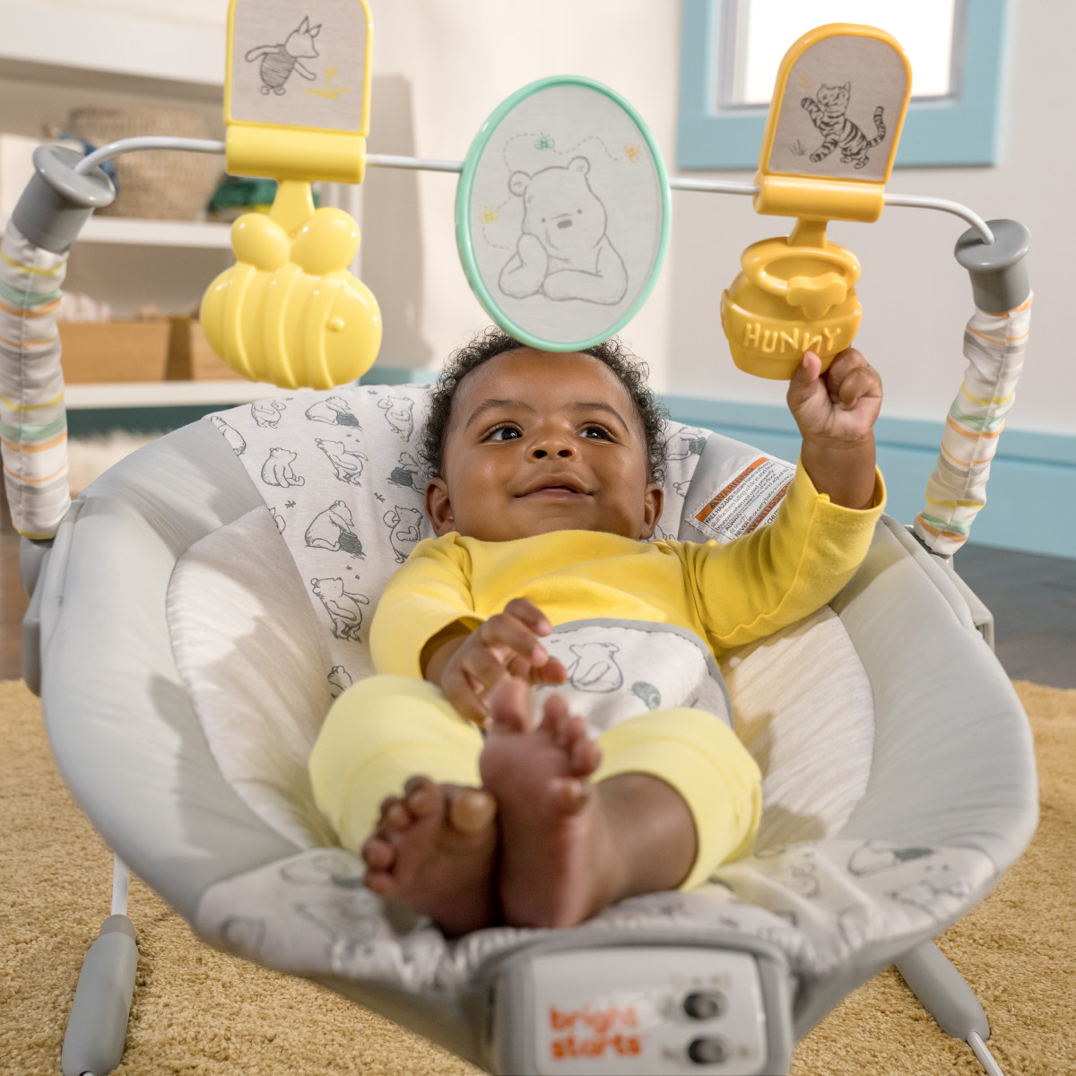 Bouncer Silla Mecedora Pooh Bright Starts image number null