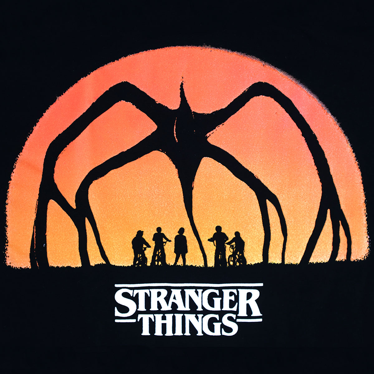 Pijama de Playera Manga Corta y Pantal&oacute;n con Dise&ntilde;o Stranger Things para Hombre image number null