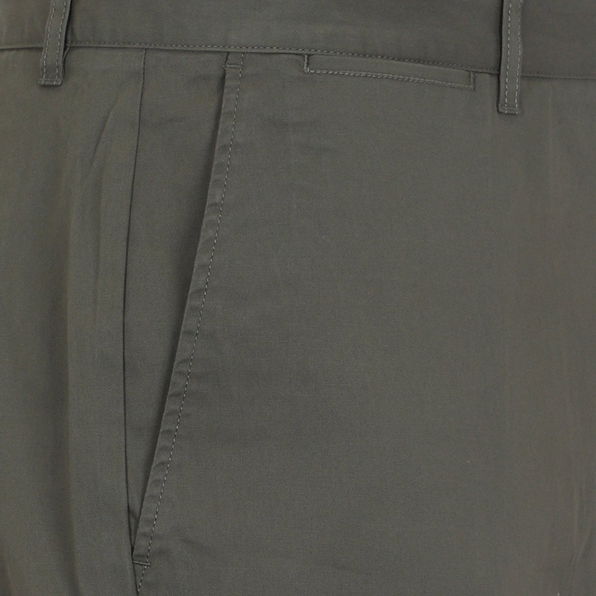 Bermuda en Gabardina J. Opus para Hombre Plus image number null