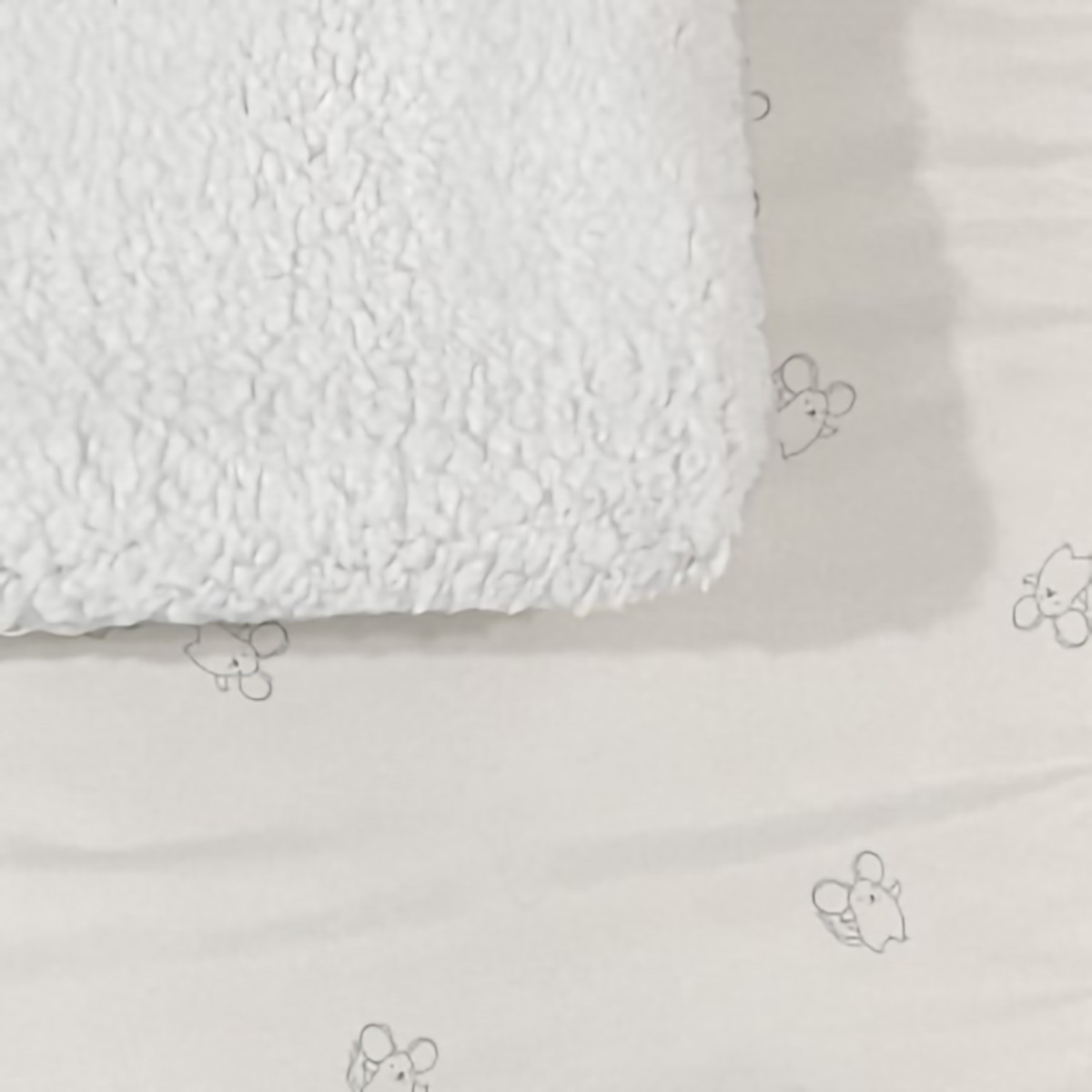 Edred&oacute;n de Sherpa Viajero 70x100 Polo One By Inbed Color Az&uacute;l image number null