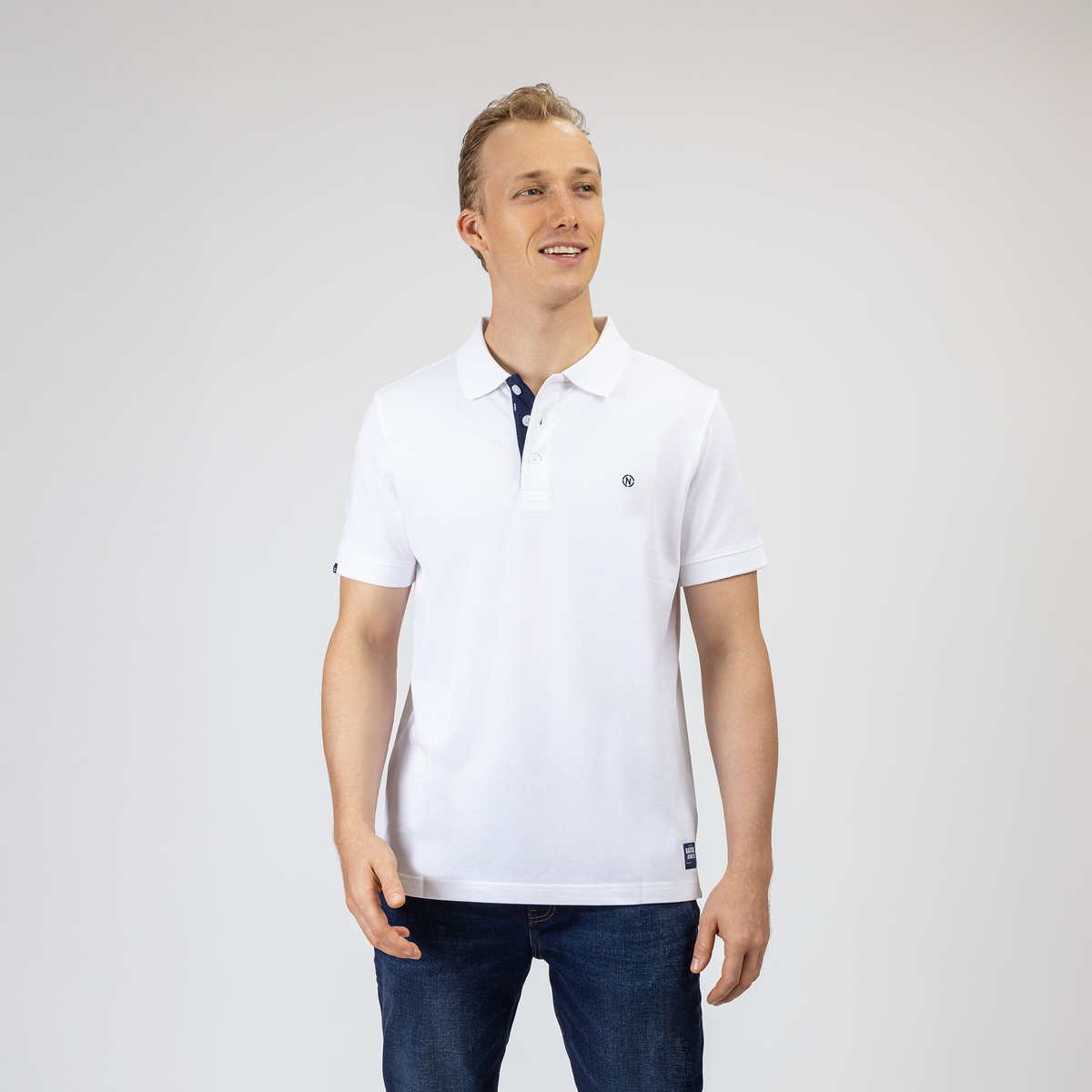 Playera Polo Regular Fit Nautica Blanco Manga Corta para Hombre image number null