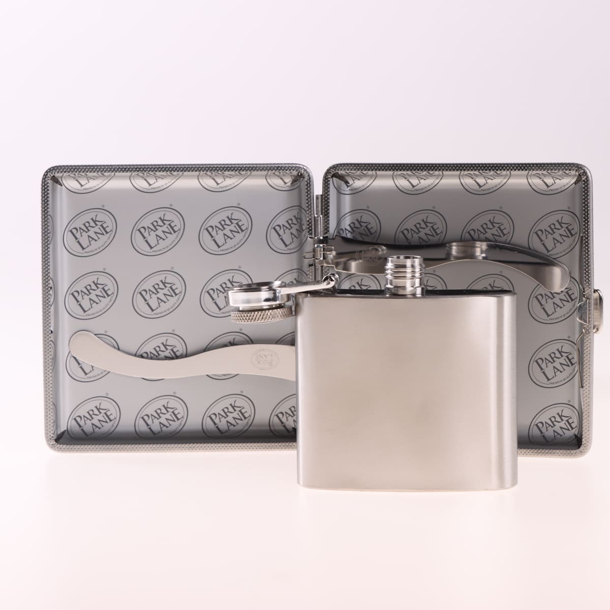 Set Licorera y Cigarrera Park Lane Elegante image number null