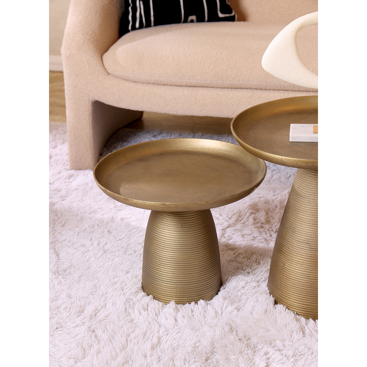 Mesa auxiliar Colecci&oacute;n Wabi Sabi Luxury CONCEPTS LIFE image number null