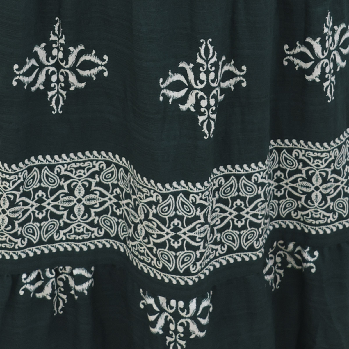 Vestido Maxi 'Boho-Chic' Color Esmeralda para Mujer Just By Basel image number null