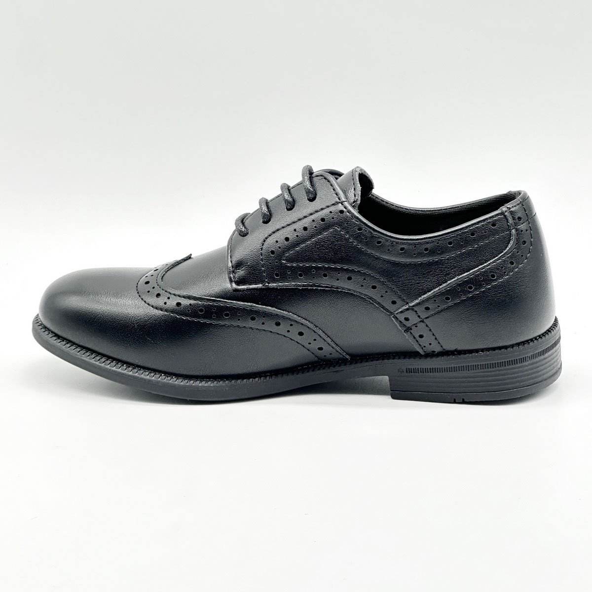 Zapato Oxford Brogue Minuttino Negro con Agujeta para Ni&ntilde;o image number null