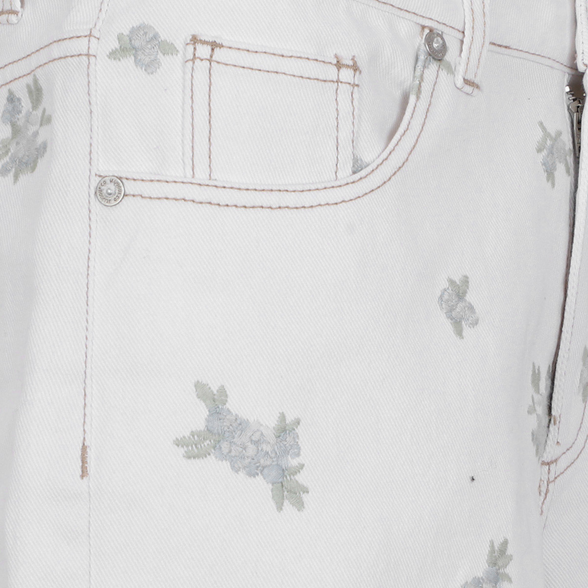Short Bordado Flores Jeanious Para Mujer Junior image number null