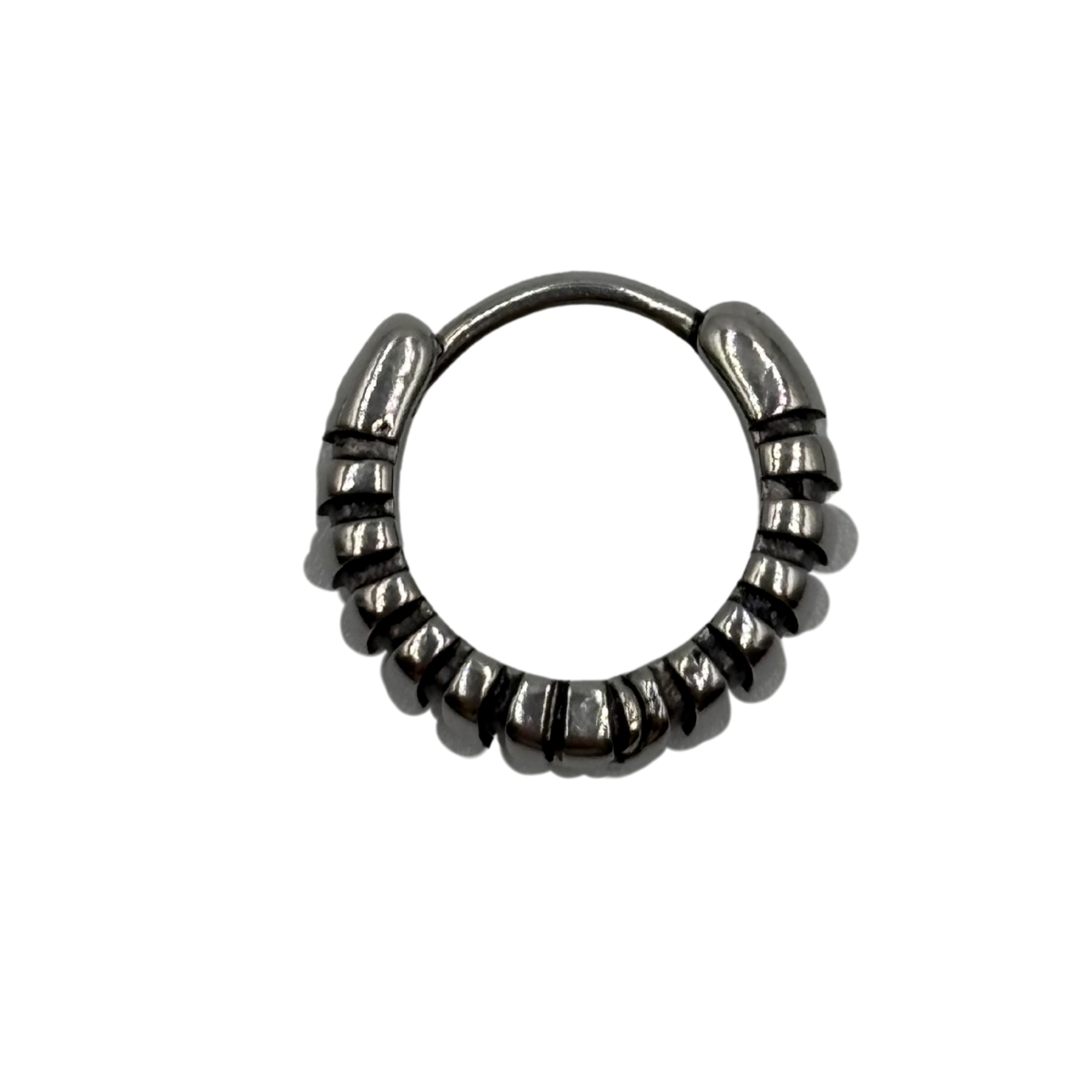Arracadas Rallado Liso Aktuales para Hombre image number null