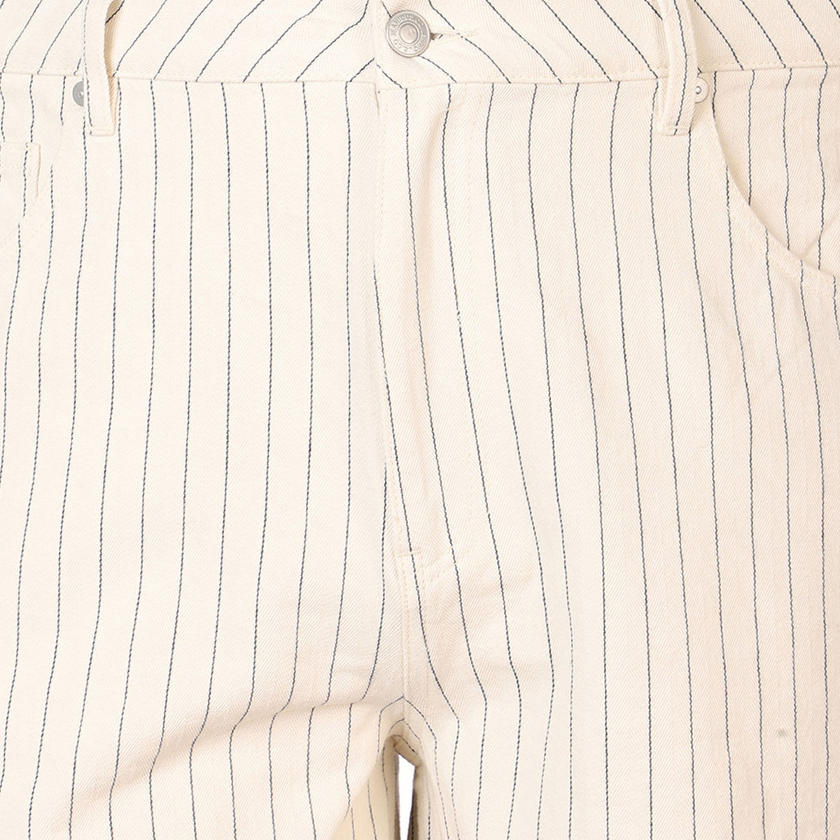 Pantal&oacute;n Corto Jeanious para Mujer Curvy image number null
