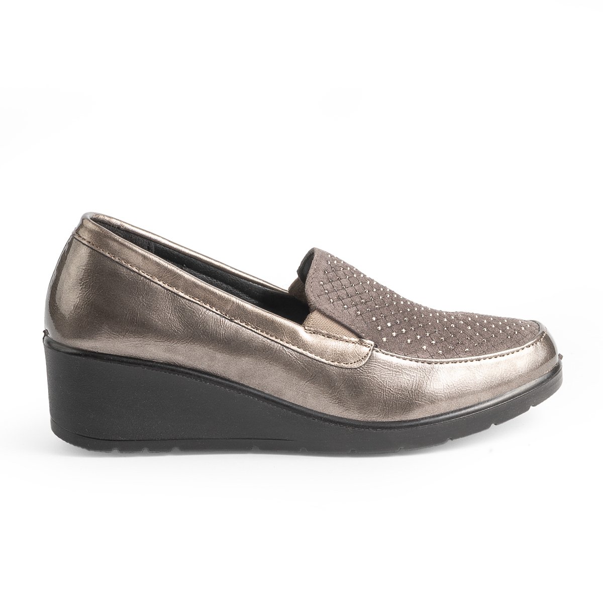 Mocas&iacute;n Cu&ntilde;a Emporium Dorado con Aplicaci&oacute;n Pedrer&iacute;a para Mujer image number null