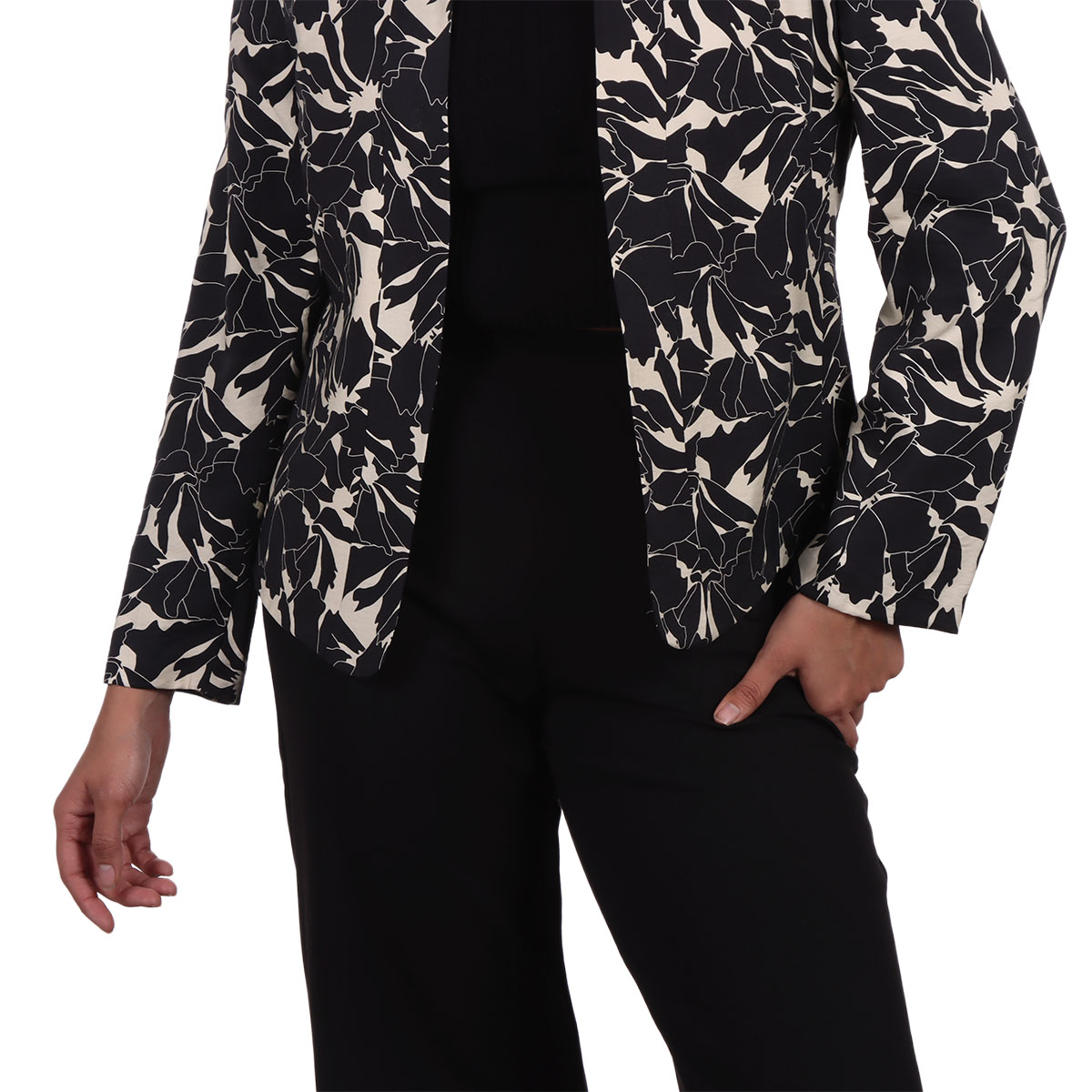 Saco Blazer Estampado Floral Diva By Gamus para Mujer image number null
