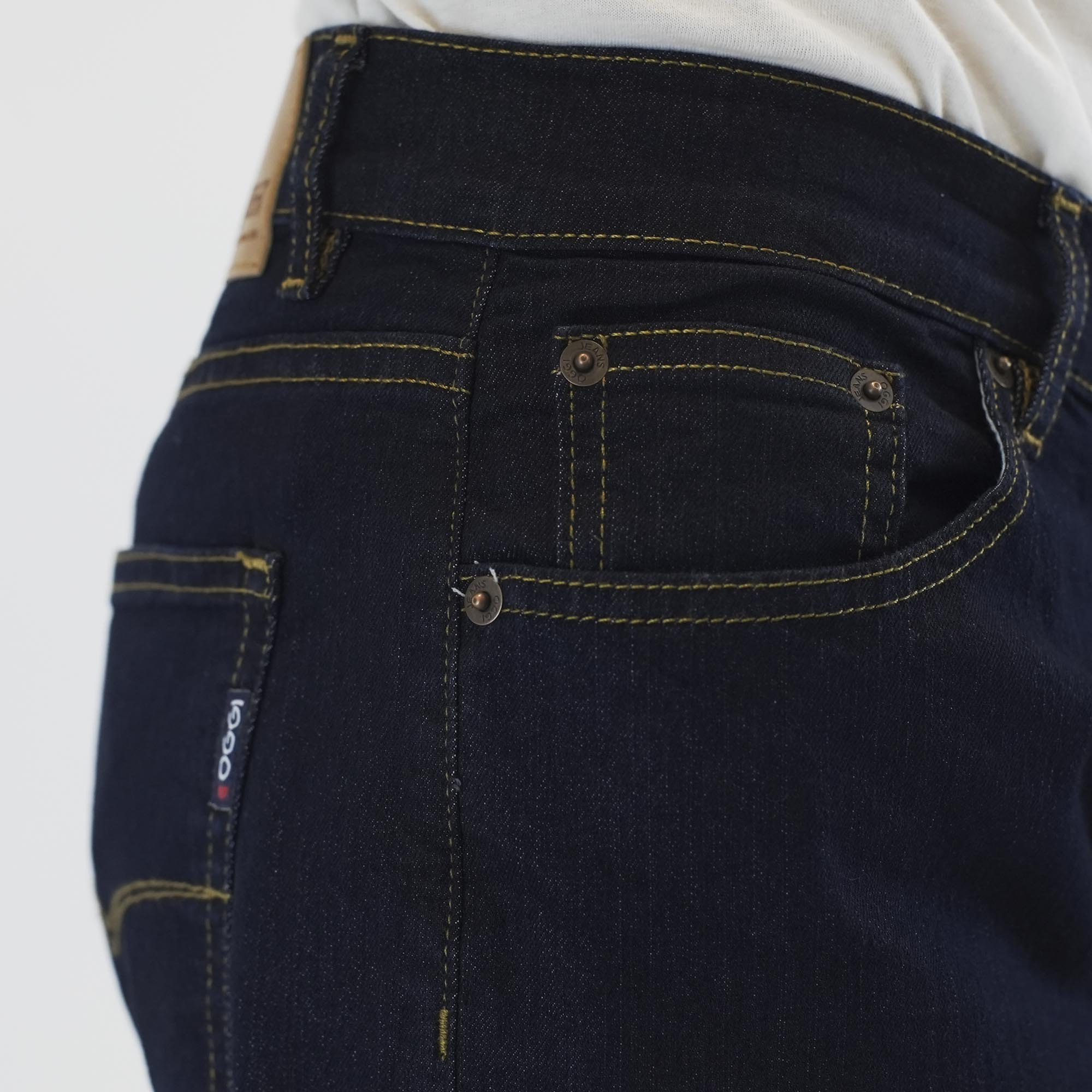 Jeans B&aacute;sico Oggi para Hombre Universitario image number null