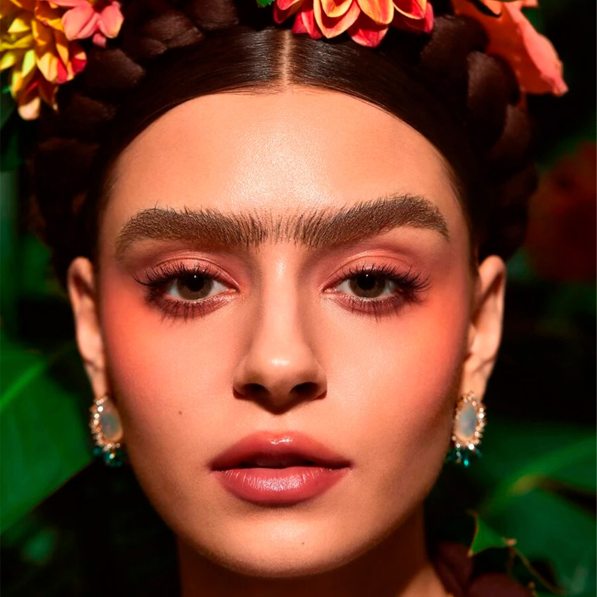 Set Collection Frida Kahlo X Sheglam image number null