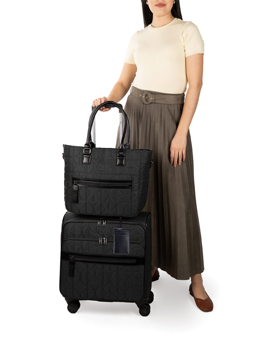 Set de Viaje Cloe Unic Ss Raglan Ii Negro image number null