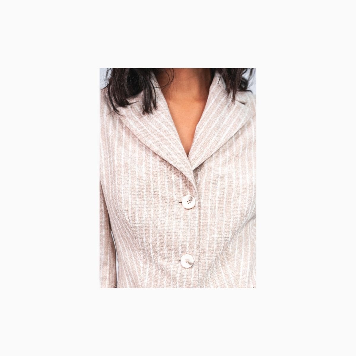 Conjunto de 2 Piezas Saco Solapa y Pantal&oacute;n Rayas La Difference para Mujer image number null
