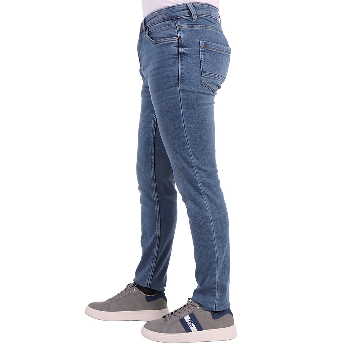 Jeans Slim Fit Estilo Moderno y Confortable OVS para Hombre image number null