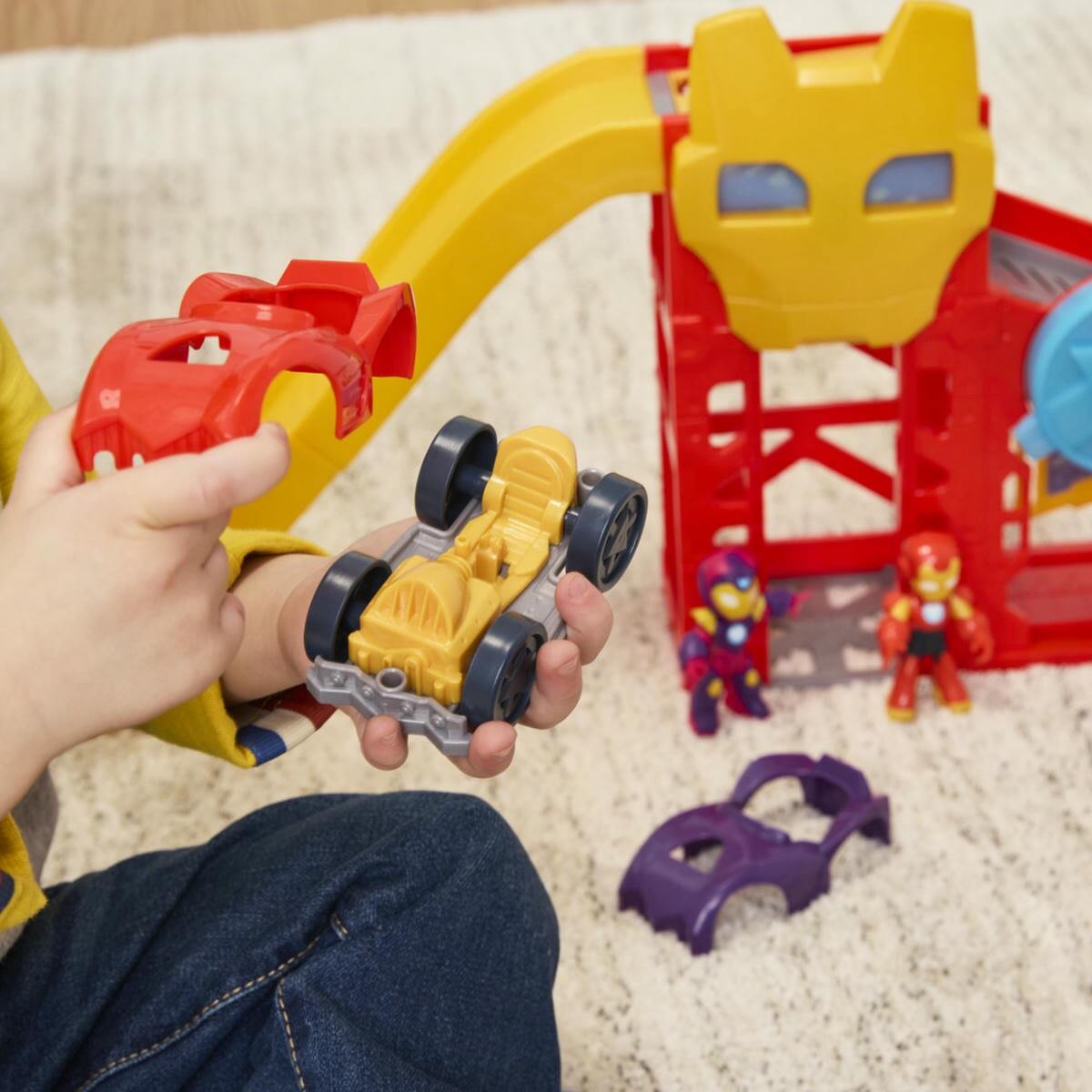 Marvel Set de Juego Iron Garaje Hasbro image number null