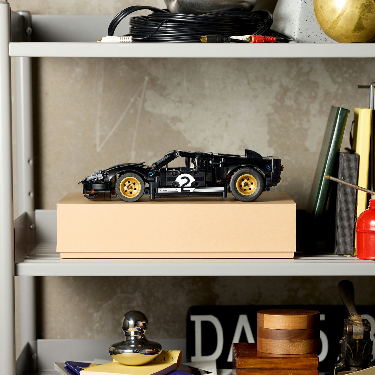Lego&reg; Technic&trade; Auto De Carreras Ford Gt40 Mkii De 1966 - 42223 image number null