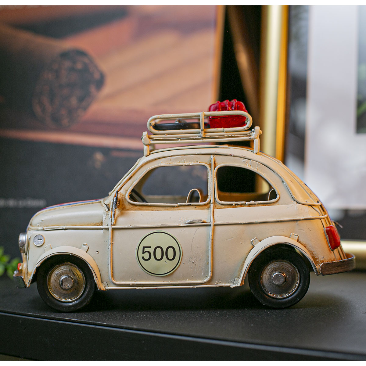 Figura Decorativa Auto antiguo Fiat Running Decora image number null