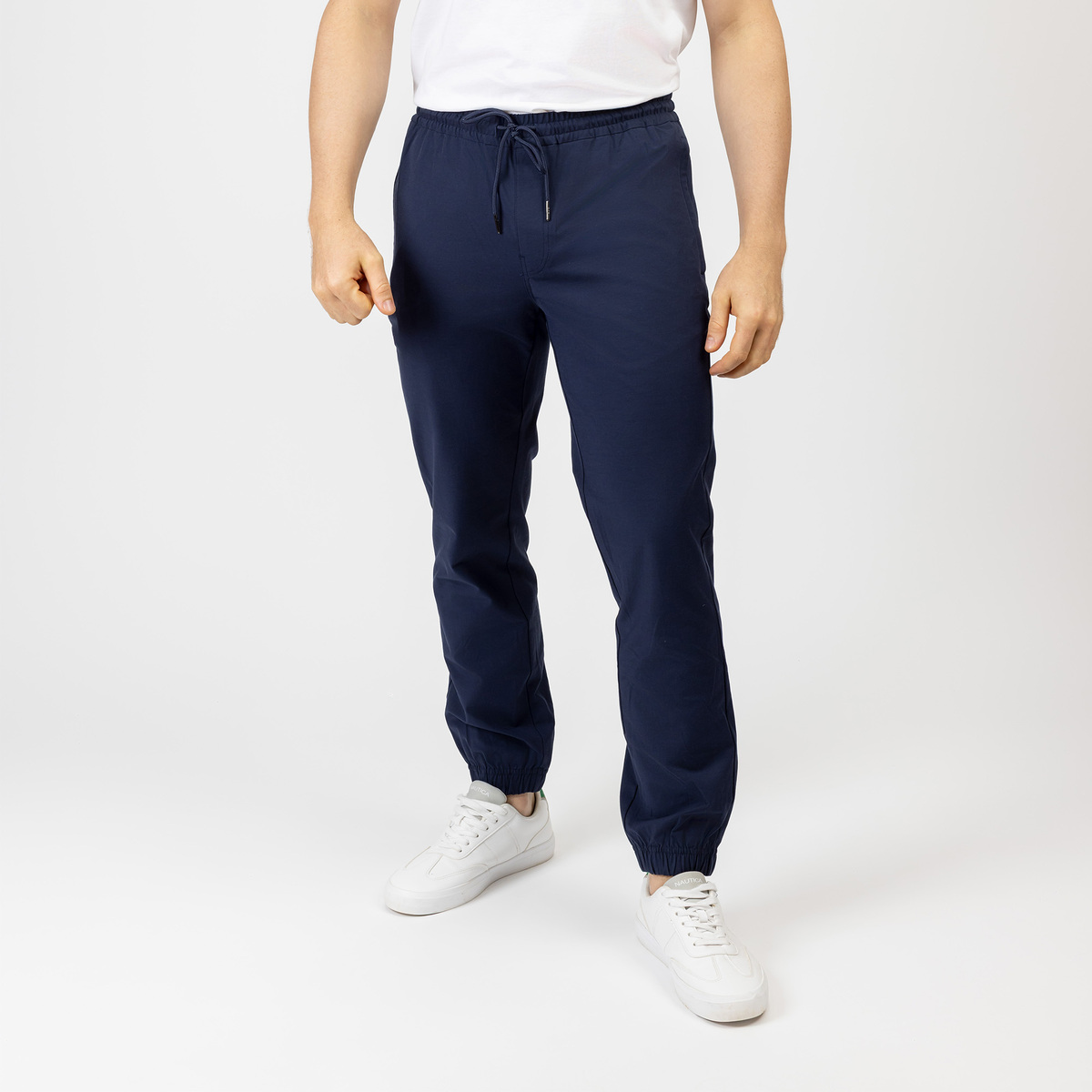 Jogger Regular Fit Nautica Azul Oscuro para Hombre image number null