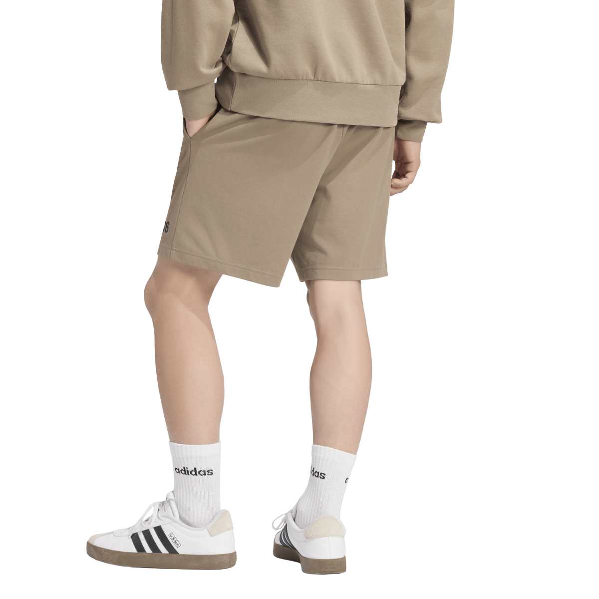 Short Casual Adidas Caf&eacute; para Hombre image number null
