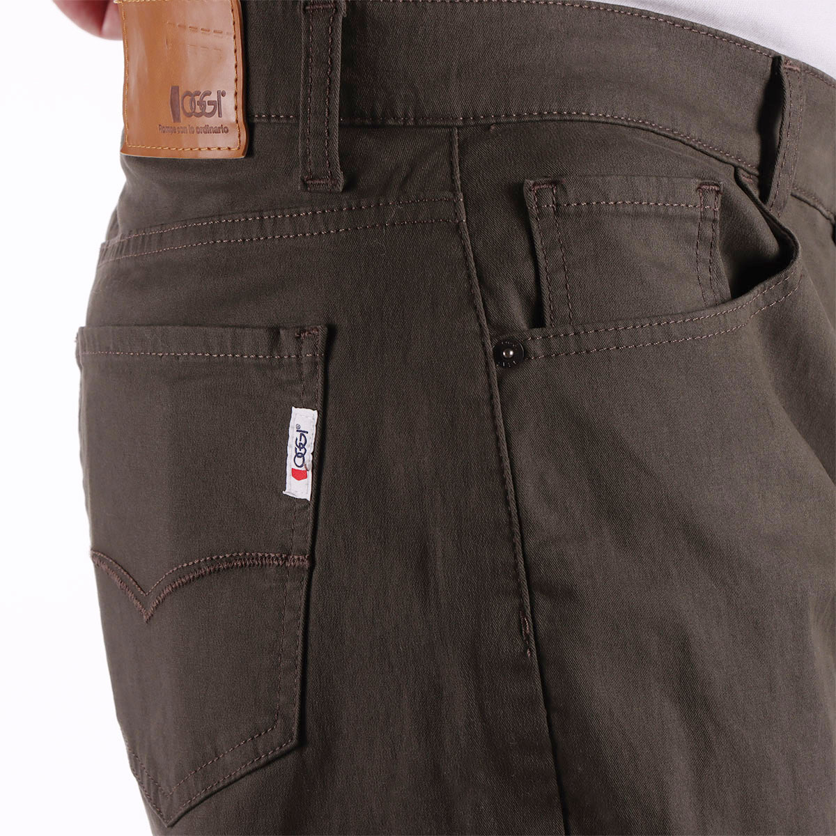 Pantal&oacute;n Slim Vaxter Oggi Jeans para Hombre image number null