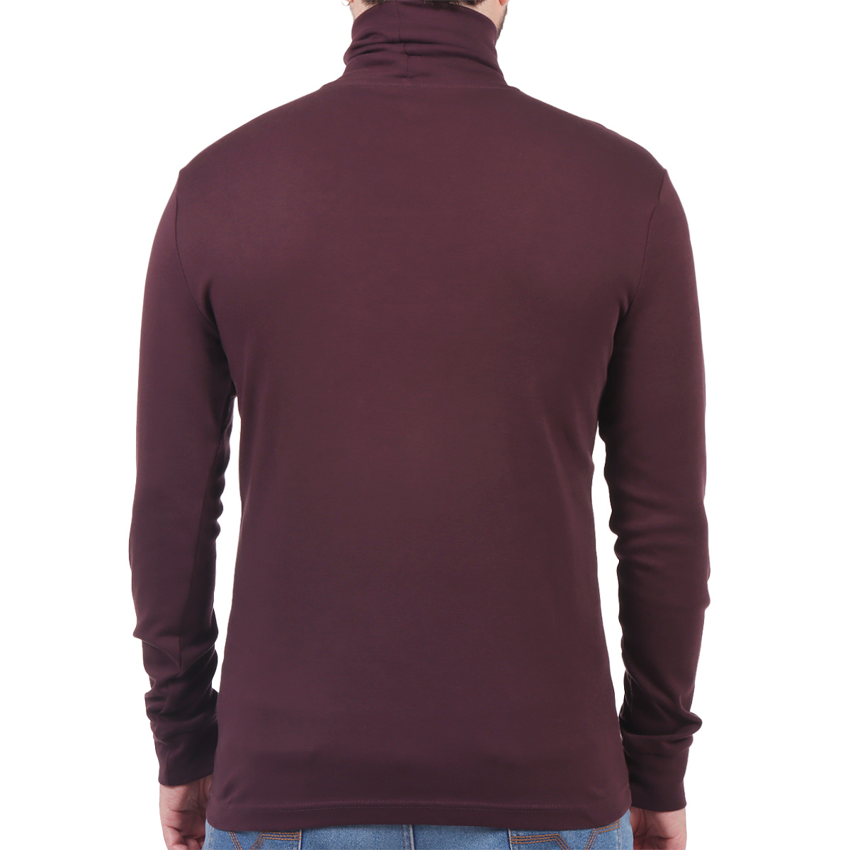 Su&eacute;ter Cuello Alto Estilo y Confort Casual OVS para Hombre image number null