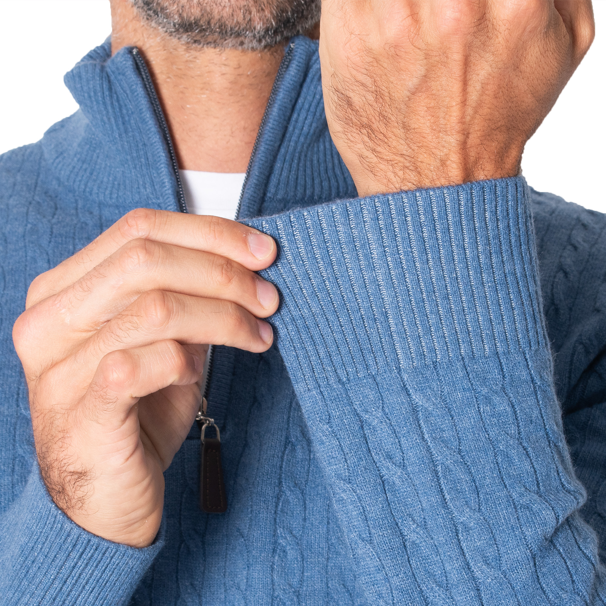 Su&eacute;ter Tejido Trenzado Generra con Cierre Medio para Hombre image number null