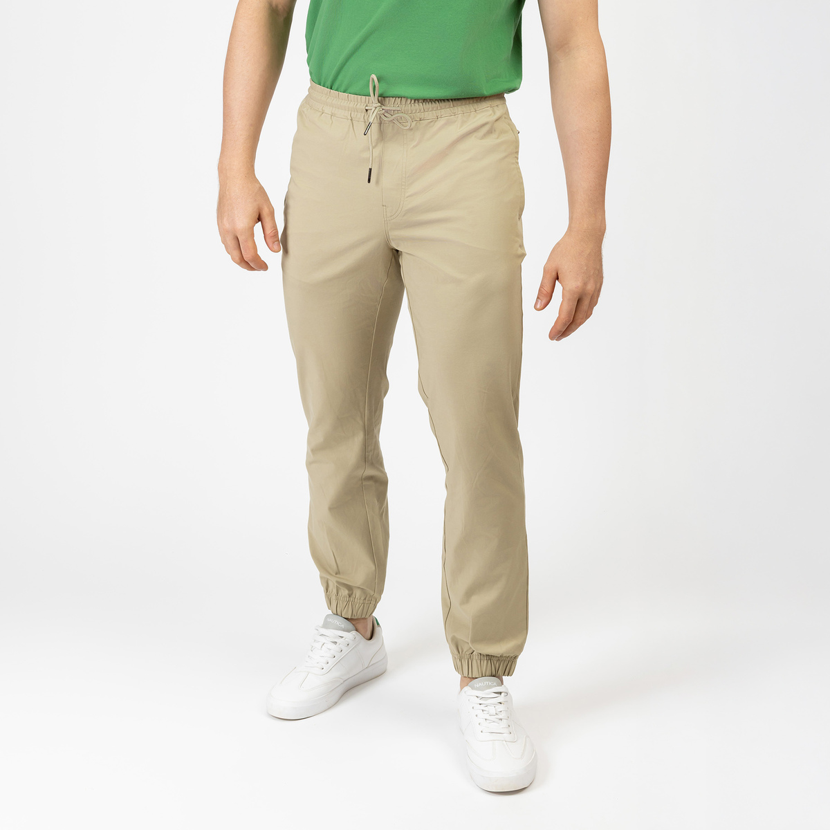 Jogger Regular Fit Nautica Caf&eacute; Claro para Hombre image number null