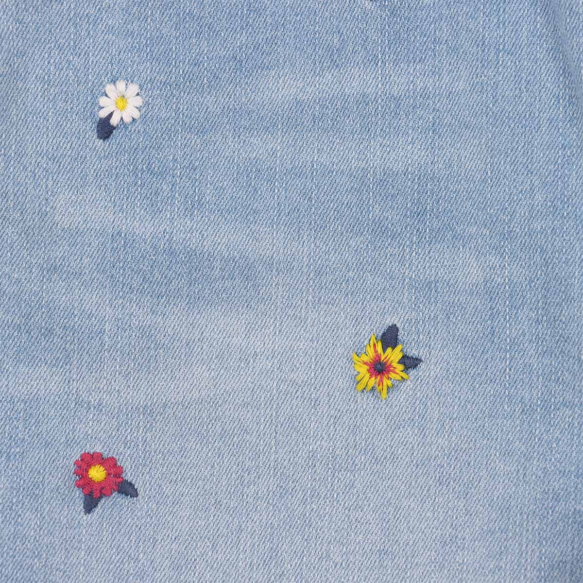 Short Mezclilla Bordado Flores Casual Jeanious Ni&ntilde;a image number null